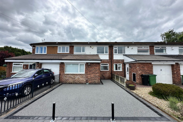 resin driveway vs block paving