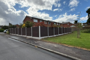 dark oak composite fencing