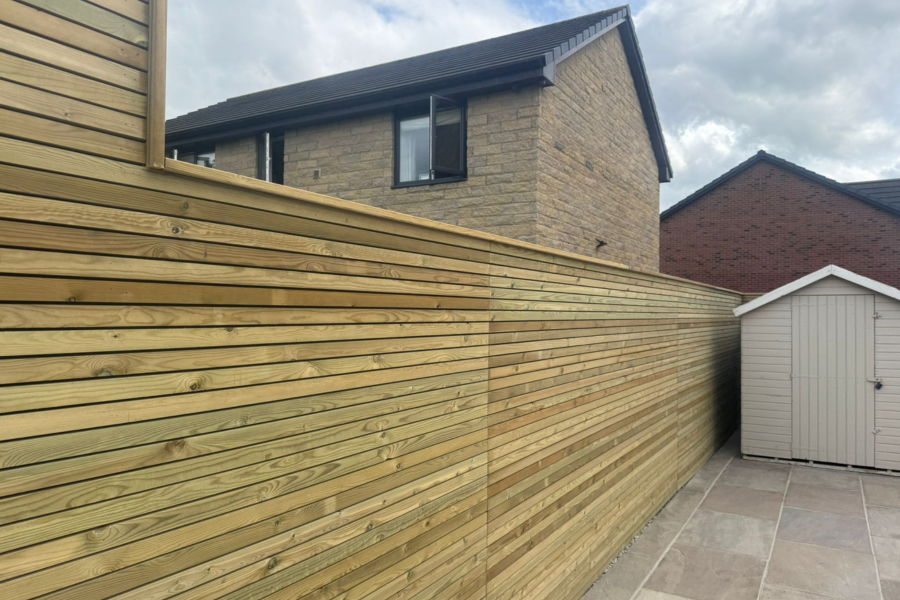 Redwood Venetian Timber Fencing